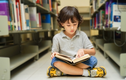 reading-and-books-doc-sach